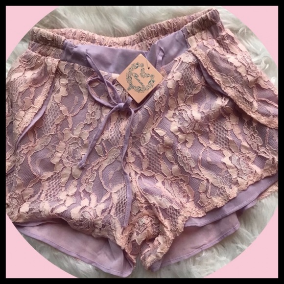 NWT Pink Lace Shorts - Picture 1 of 5